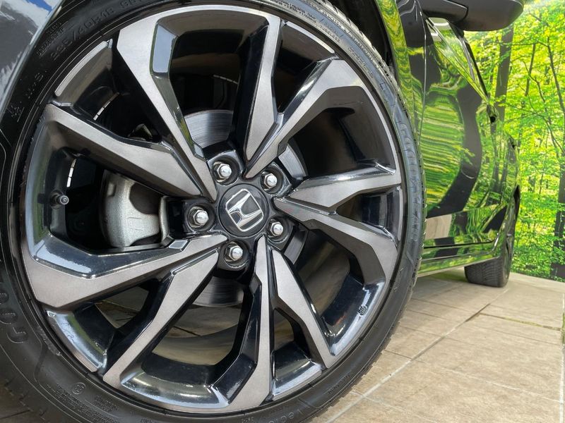 2018 Honda Civic DBA-FK7 (UW-6a8a63c1784f0)[5]