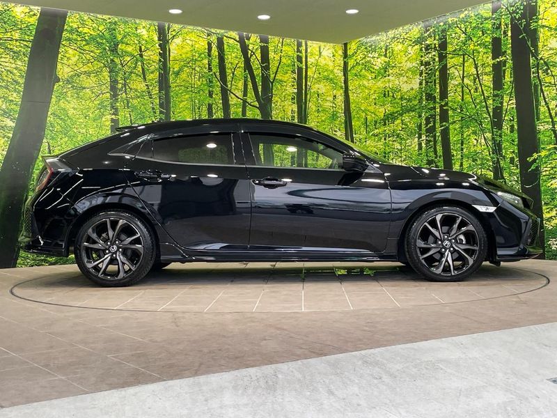 2018 Honda Civic DBA-FK7 (UW-6a8a63c1784f0)[13]