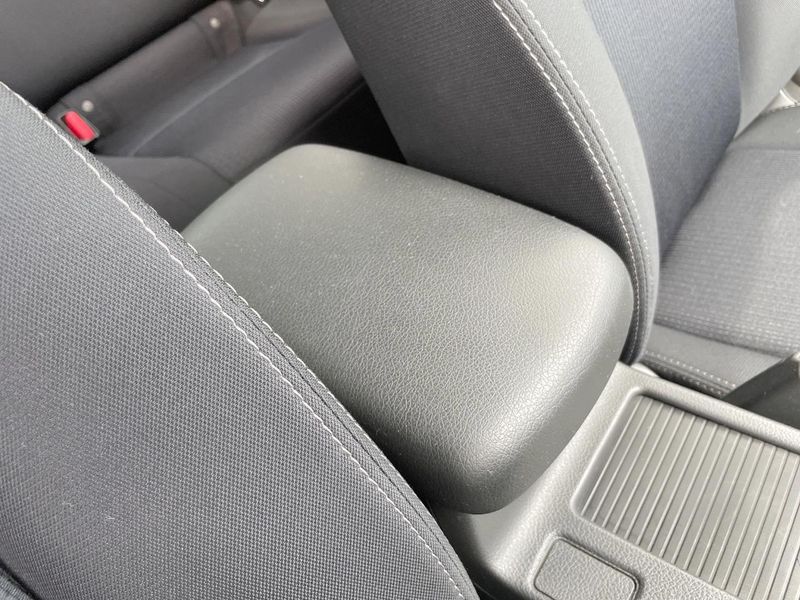 2012 Subaru Impreza G4 DBA-GJ3 (UW-6a8a63e7d91ac)[15]