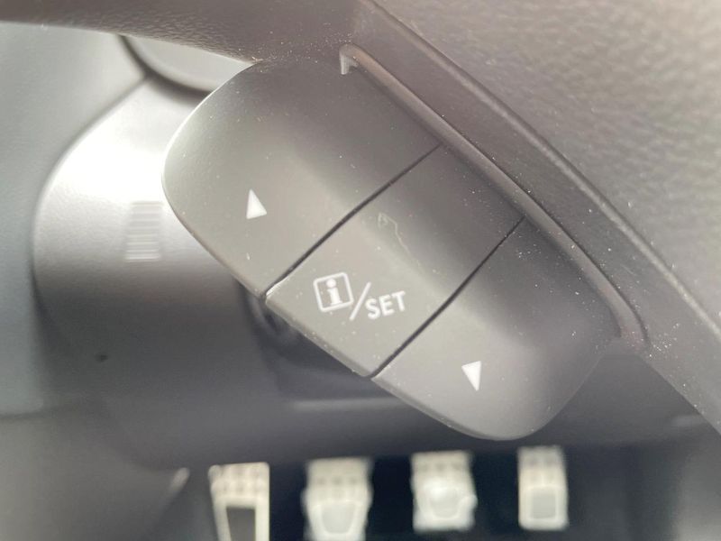 2012 Subaru Impreza G4 DBA-GJ3 (UW-6a8a63e7d91ac)[24]