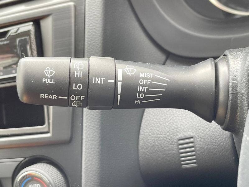 2012 Subaru Impreza G4 DBA-GJ3 (UW-6a8a63e7d91ac)[25]