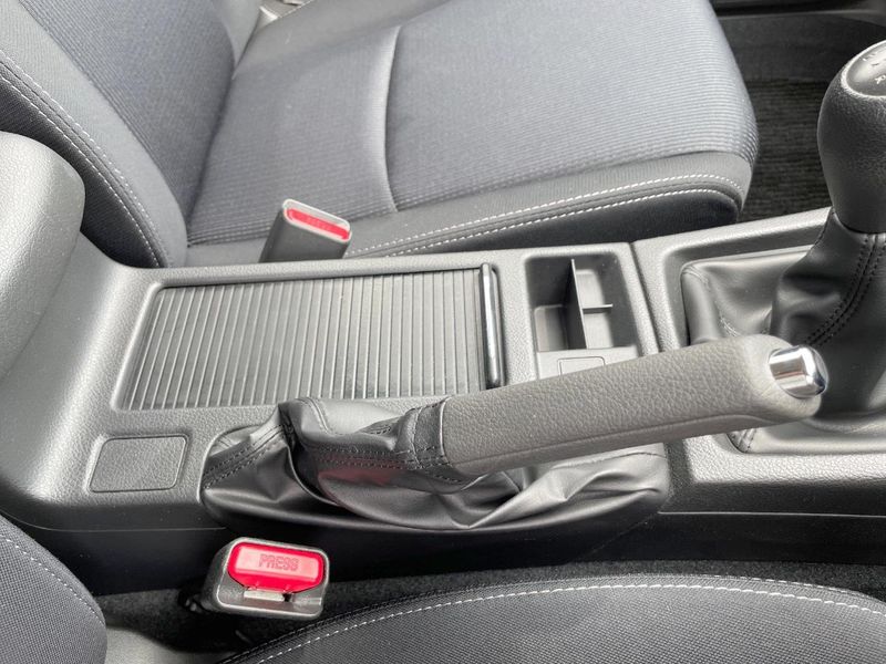 2012 Subaru Impreza G4 DBA-GJ3 (UW-6a8a63e7d91ac)[17]
