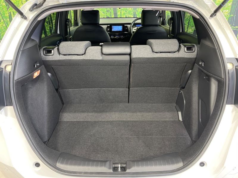 2023 Honda Fit 6AA-GR3 (UW-6a8a63f5d99a2)[25]