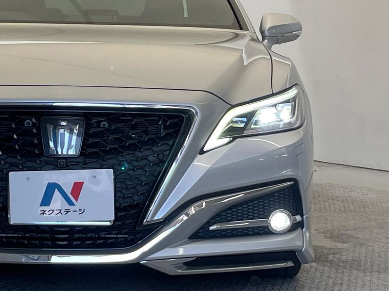 2018 Toyota Crown Hybrid 6AA-GWS224 (UW-6a8a640842e6b)[10]