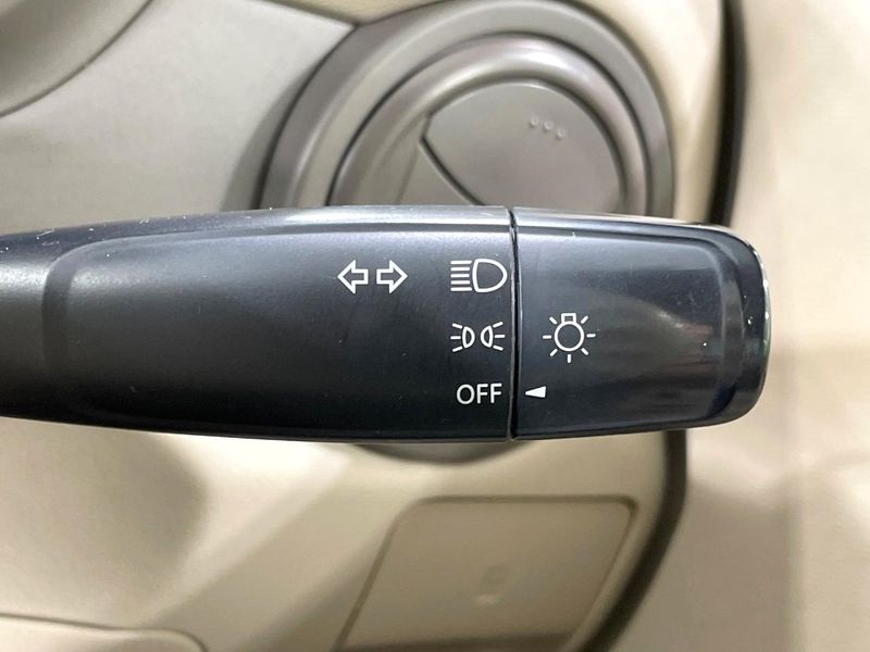 2013 Suzuki Alto DBA-HA25S (UW-6a8a640c30033)[21]