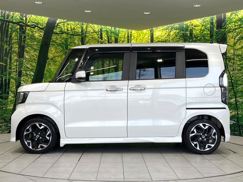 2019 Honda N-BOX CUSTOM DBA-JF3 (UW-6a8a646324598)[24]