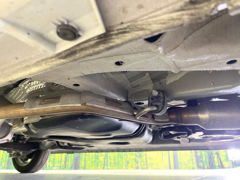 2023 Honda N-BOX CUSTOM 6BA-JF5 (UW-6a8a647571102)[7]