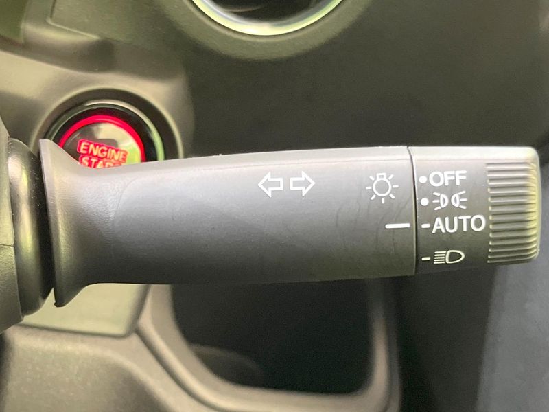 2023 Honda N-BOX CUSTOM 6BA-JF5 (UW-6a8a647571102)[27]