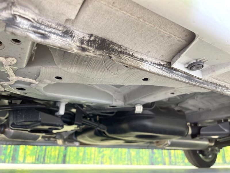 2023 Honda N-BOX CUSTOM 6BA-JF5 (UW-6a8a647571102)[5]