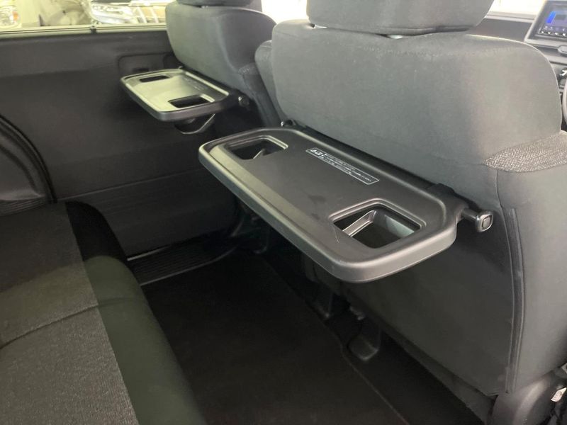 2024 Honda N-BOX CUSTOM 6BA-JF5 (UW-6a8a6476e1153)[26]