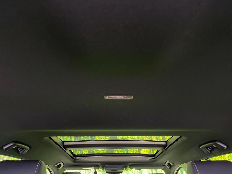 2025 Mazda CX-80 3CA-KL3R3P (UW-6a8a64b381379)[28]