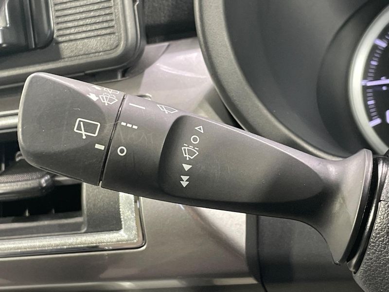2022 Daihatsu Cast 5BA-LA250S (UW-6a8a64c858794)[15]