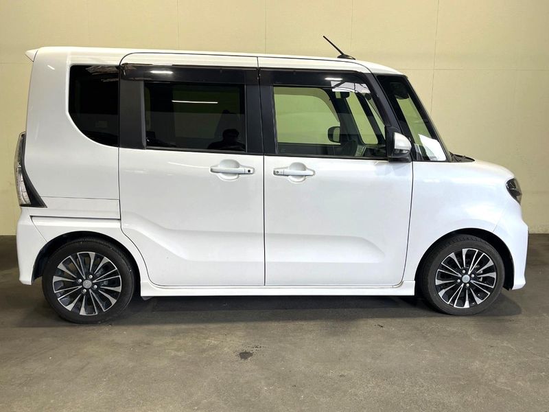2021 Daihatsu Tanto 5BA-LA650S (UW-6a8a64ea958ac)[4]