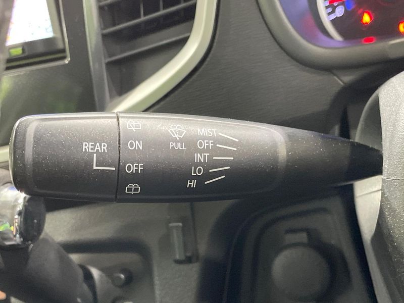 2013 Suzuki Wagon R Stingray DBA-MH34S (UW-6a8a653ce4f44)[28]