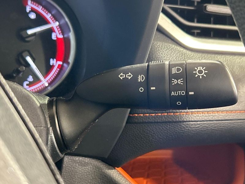 2020 Toyota RAV4 6BA-MXAA54 (UW-6a8a6586cd940)[28]
