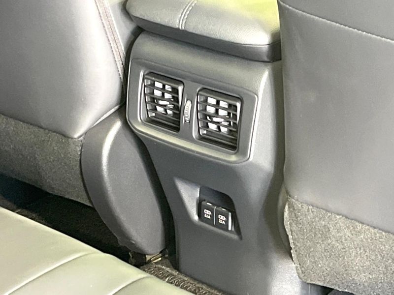 2019 Toyota RAV4 6BA-MXAA54 (UW-6a8a658ebec71)[25]
