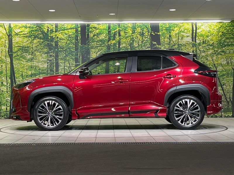 2021 Toyota Yaris Cross 6AA-MXPJ10 (UW-6a8a659f99183)[11]