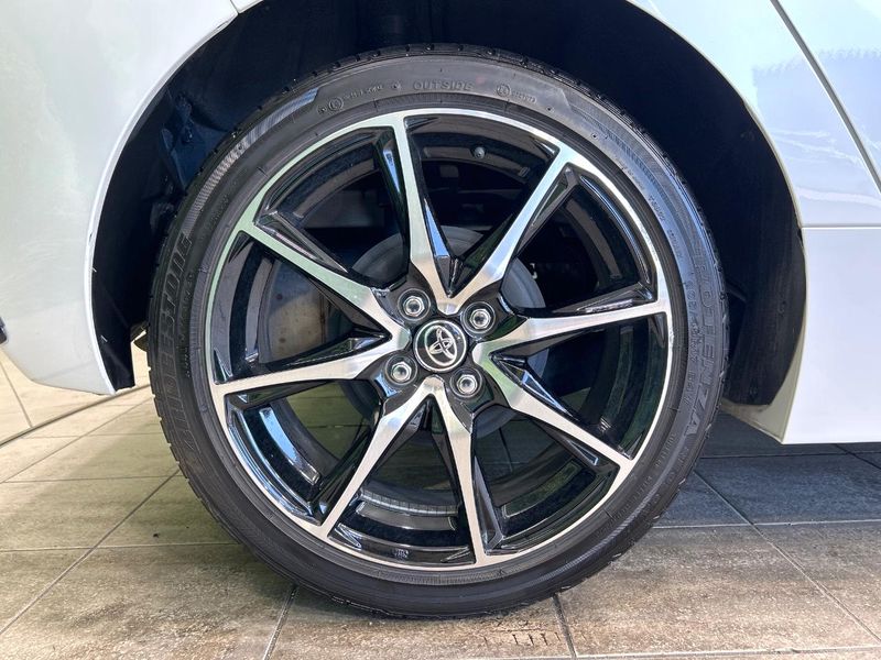 2023 Toyota Aqua 6AA-MXPK11 (UW-6a8a65ab13bdc)[20]