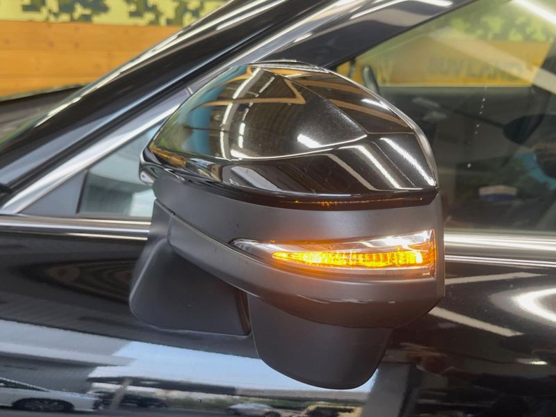 2021 Toyota Harrier 6BA-MXUA80 (UW-6a8a65bd49a8d)[15]