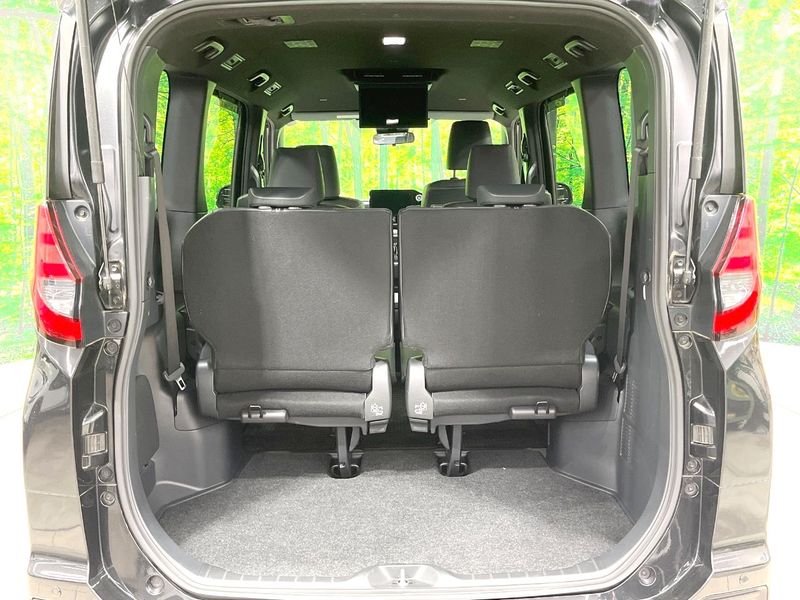2024 Toyota Noah 6BA-MZRA90W (UW-6a8a65d592691)[23]
