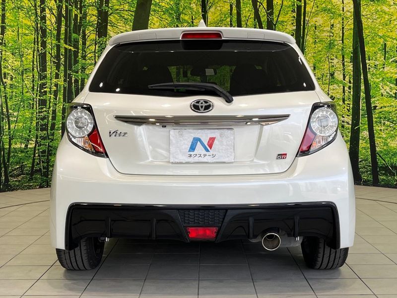 2017 Toyota Vitz DBA-NCP131 (UW-6a8a65d8ed25d)[18]