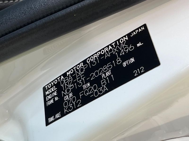 2017 Toyota Vitz DBA-NCP131 (UW-6a8a65d8ed25d)[1]