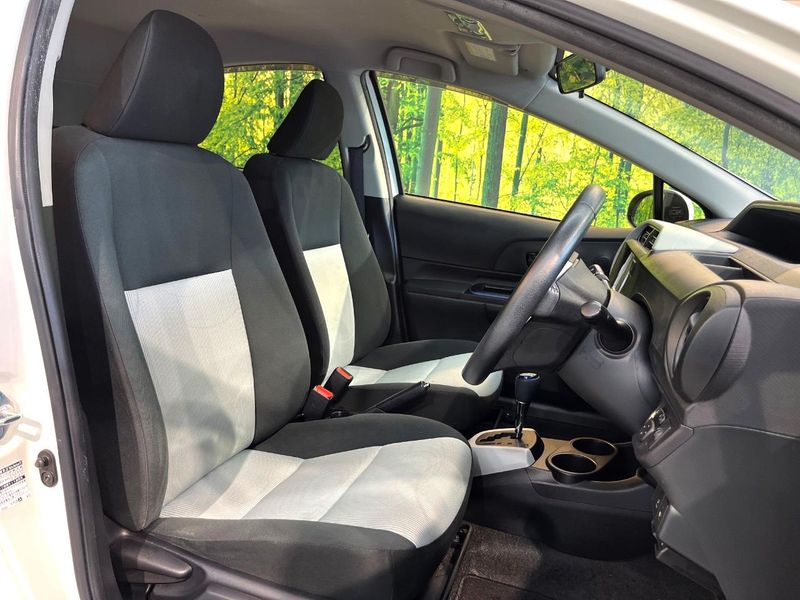 2014 Toyota Aqua DAA-NHP10 (UW-6a8a65dfb7a55)[27]