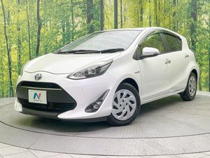 2018 Toyota Aqua DAA-NHP10