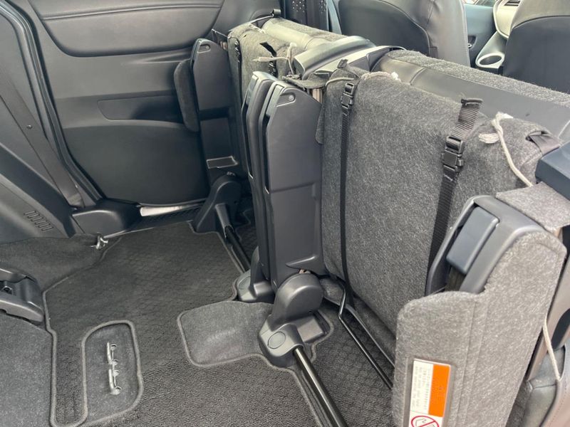 2016 Toyota Sienta DBA-NSP170G (UW-6a8a65f853055)[27]