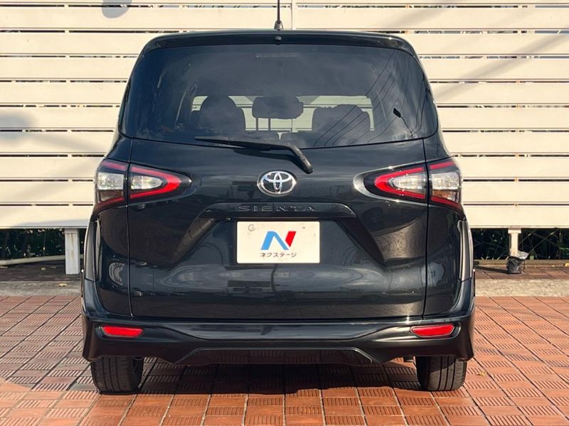 2016 Toyota Sienta DBA-NSP170G (UW-6a8a65f853055)[15]