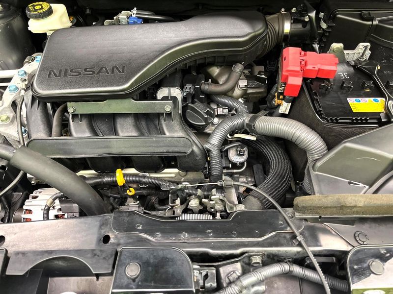 2014 Nissan X-Trail DBA-NT32 (UW-6a8a65fee7596)[4]