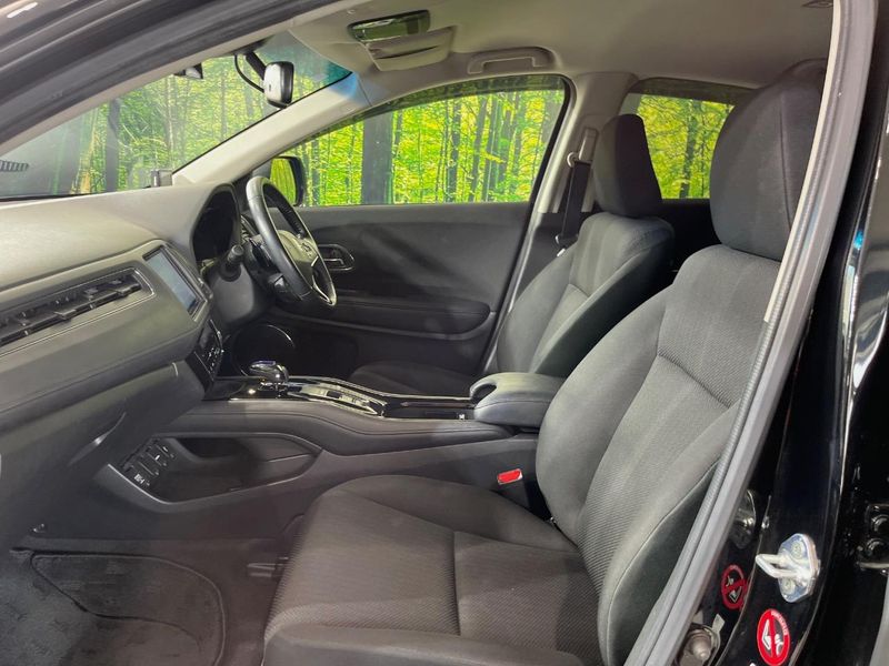2017 Honda Vezel DAA-RU3 (UW-6a8a661917baa)[27]