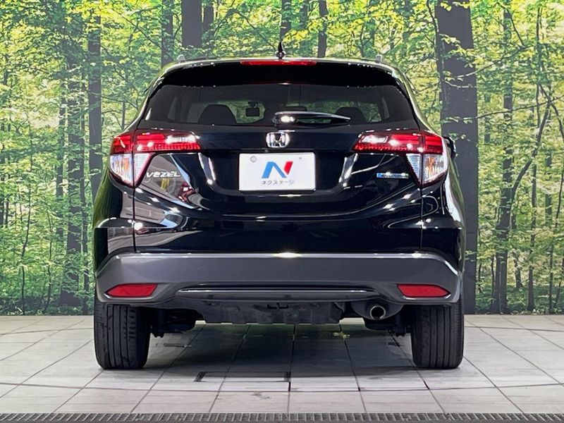 2017 Honda Vezel DAA-RU3 (UW-6a8a661917baa)[9]