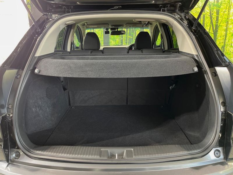 2017 Honda Vezel DAA-RU3 (UW-6a8a661917baa)[14]