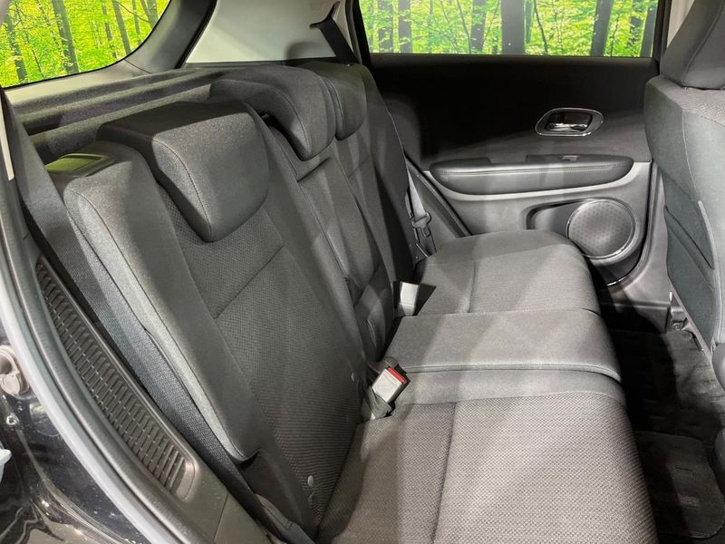 2017 Honda Vezel DAA-RU3 (UW-6a8a661917baa)[29]