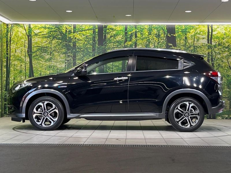 2017 Honda Vezel DAA-RU3 (UW-6a8a661917baa)[11]