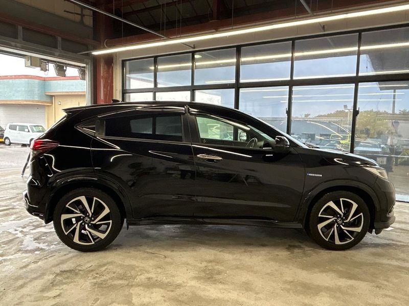 2018 Honda Vezel DAA-RU3 (UW-6a8a66199859d)[25]