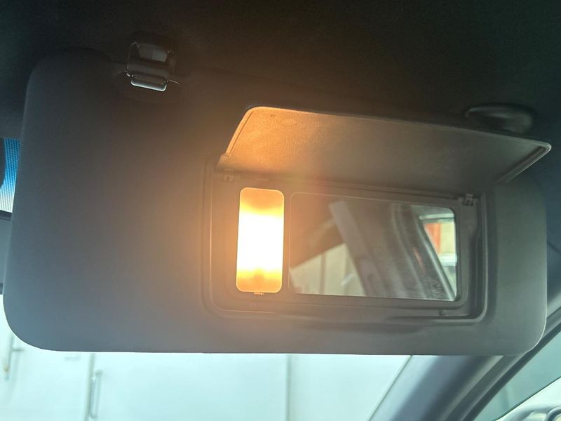 2018 Honda Vezel DAA-RU3 (UW-6a8a66199859d)[6]