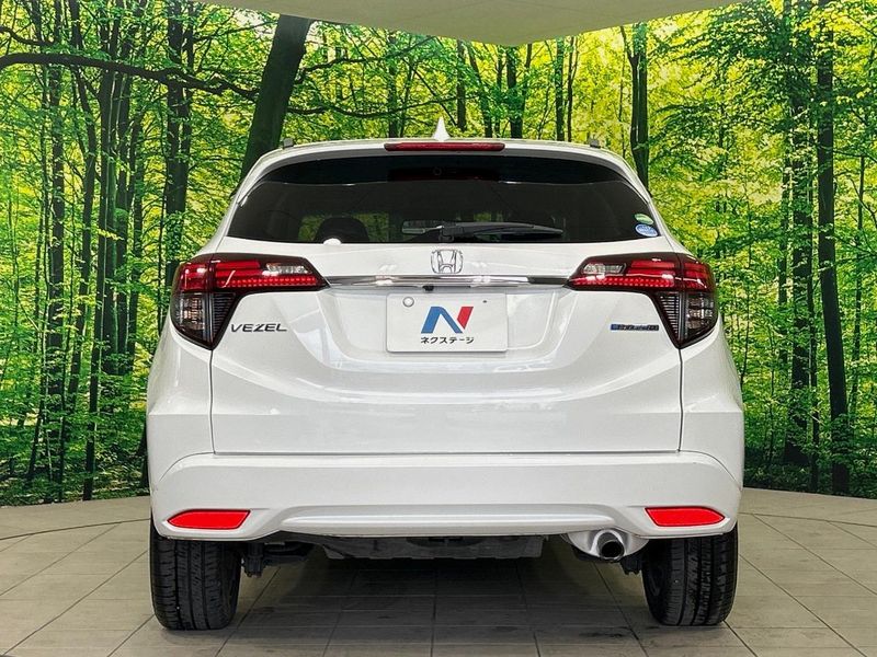 2018 Honda Vezel DAA-RU3 (UW-6a8a6619b8415)[14]