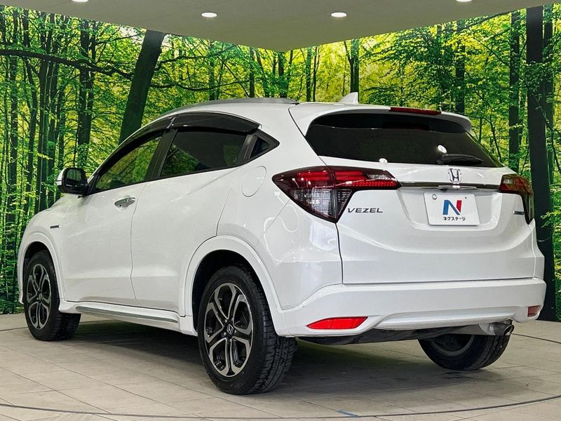 2018 Honda Vezel DAA-RU3 (UW-6a8a6619b8415)[13]
