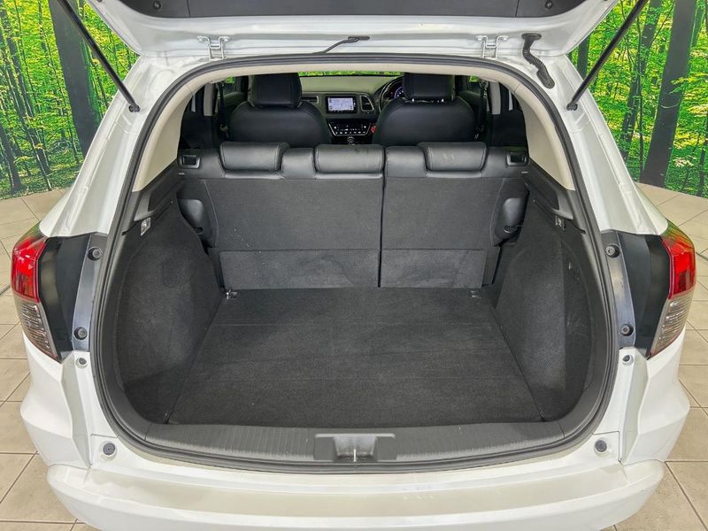 2018 Honda Vezel DAA-RU3 (UW-6a8a6619b8415)[29]