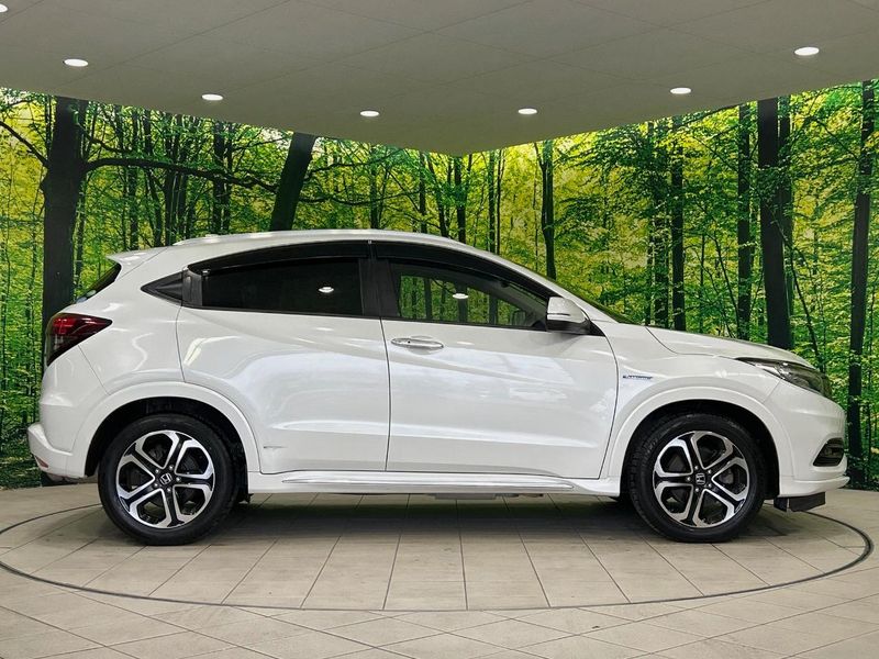 2018 Honda Vezel DAA-RU3 (UW-6a8a6619b8415)[16]