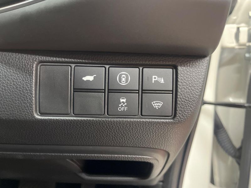 2021 Honda Vezel 6AA-RV5 (UW-6a8a661d518ad)[23]