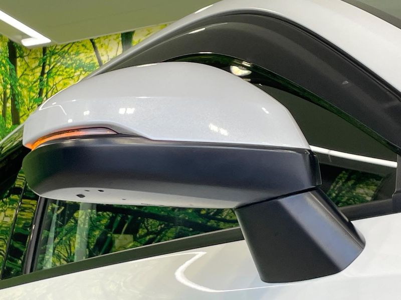 2021 Honda Vezel 6AA-RV5 (UW-6a8a661eeed13)[25]