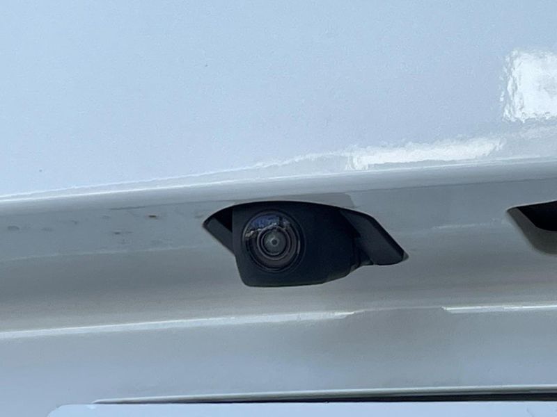 2021 Honda Vezel 6AA-RV5 (UW-6a8a661eeed13)[15]
