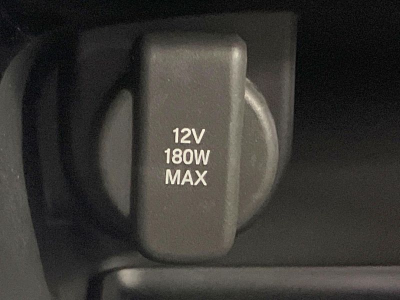 2024 Honda Vezel 6AA-RV5 (UW-6a8a662435ee7)[24]