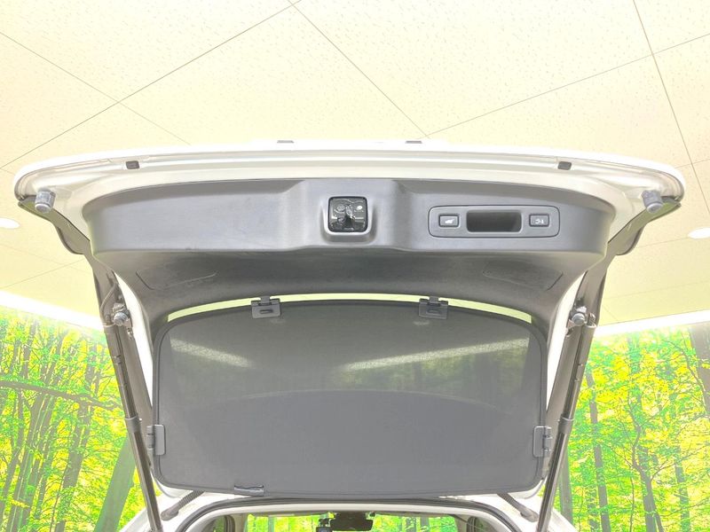 2024 Honda Vezel 6AA-RV5 (UW-6a8a662435ee7)[11]