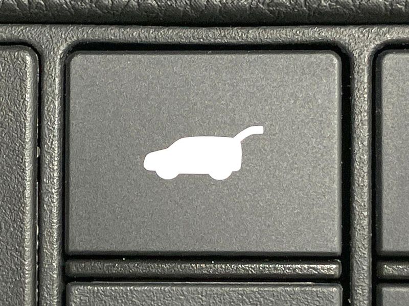 2024 Honda Vezel 6AA-RV5 (UW-6a8a662435ee7)[17]