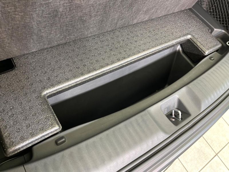 2023 Honda ZR-V 6AA-RZ6 (UW-6a8a662e6fb2f)[21]