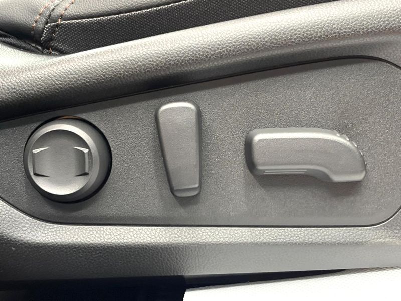2026 Subaru Forester 5AA-SLG (UW-6a8a66410c026)[25]